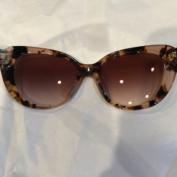 Nwt coach pink tortoise sunglasses - Picture 8 of 11